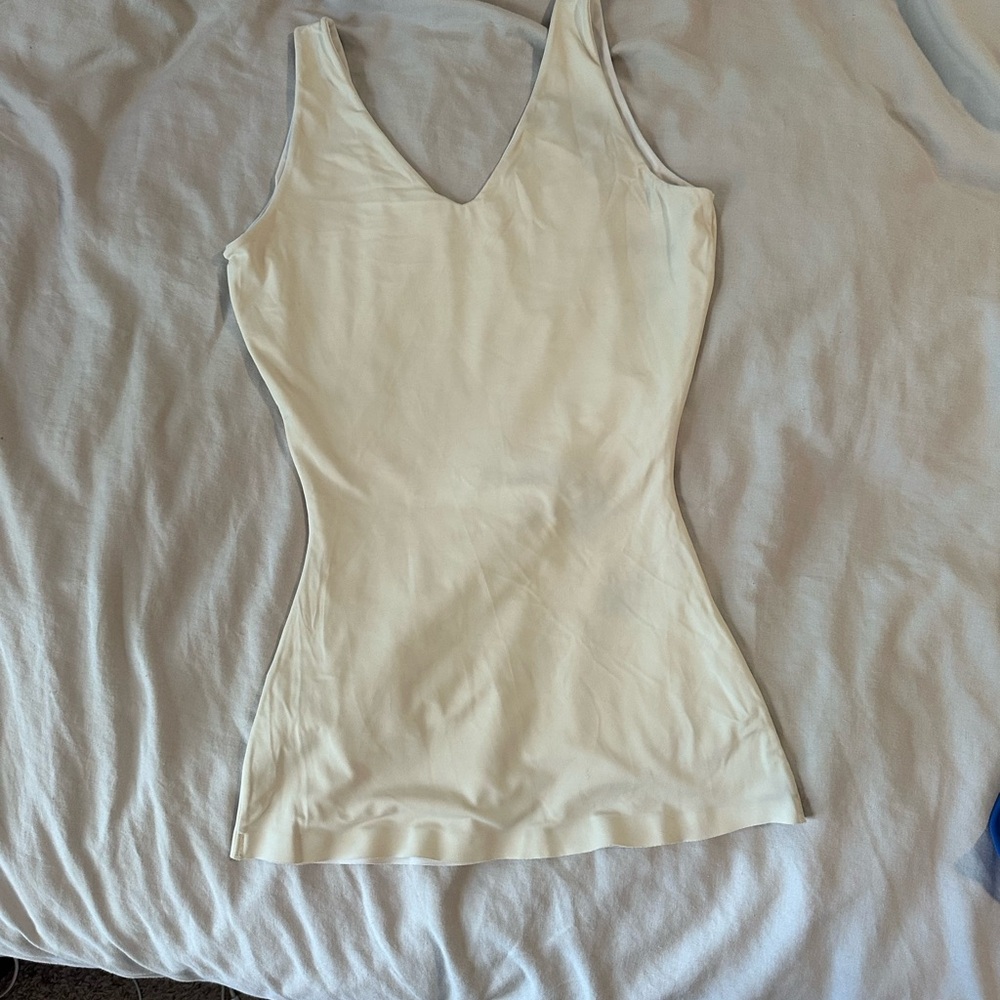 Spanx Red Hot Label Reversible Shapewear Tank – Size M – Nude / White